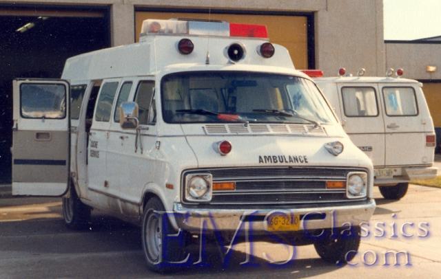 00009A011974CrescentDodge,soldtoGrandCacheAB6,000.jpg