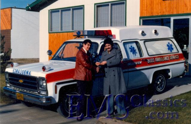 00079A011979GMSuburban,ValleyviewAB.jpg