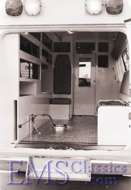 00106A1979Ford02.jpg