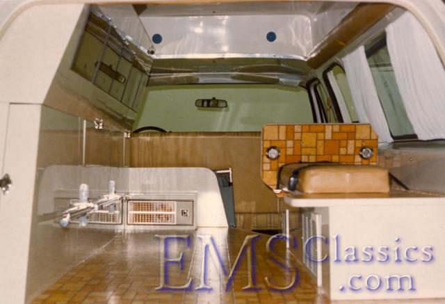 00111A1980GMSuburban03.jpg