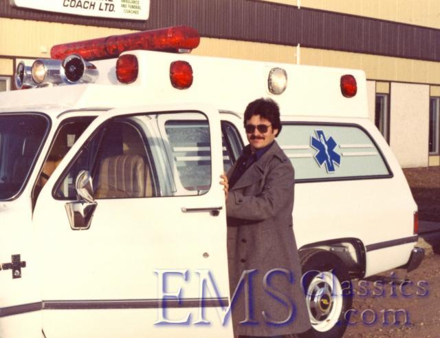 00219A011981GMSuburban,WinnipegMB.jpg