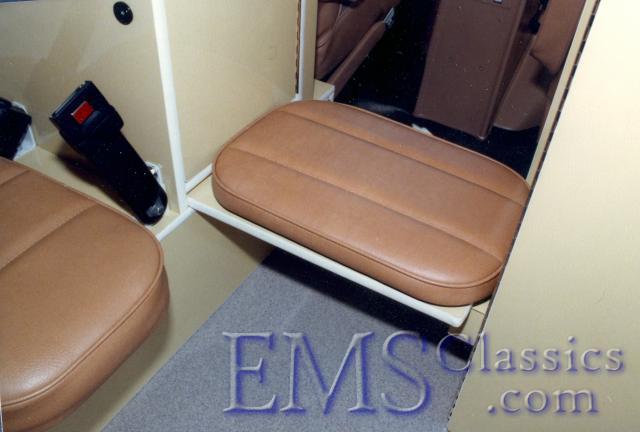00675A04shotgunseat.jpg