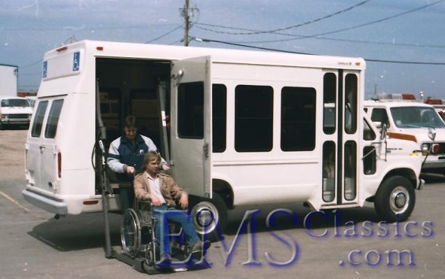 00803HB1985GirardinFord,AmbucraftsoldtoColdLakeAB.jpg