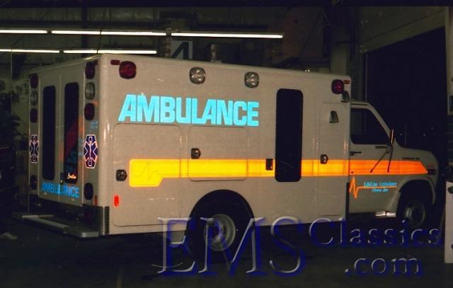 00878MA04.jpg