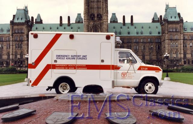 00970ESU05repaintedforOntarioMinistryofHealth,TorontoON.jpg