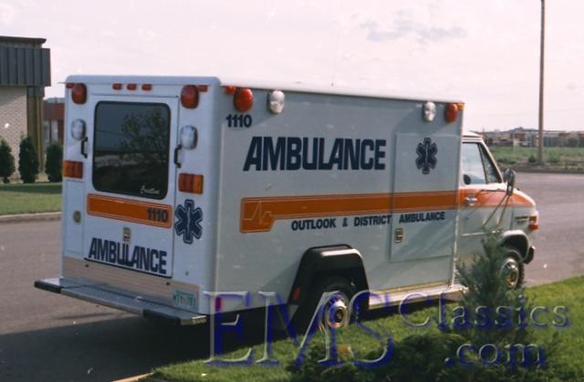 01098S02.jpg