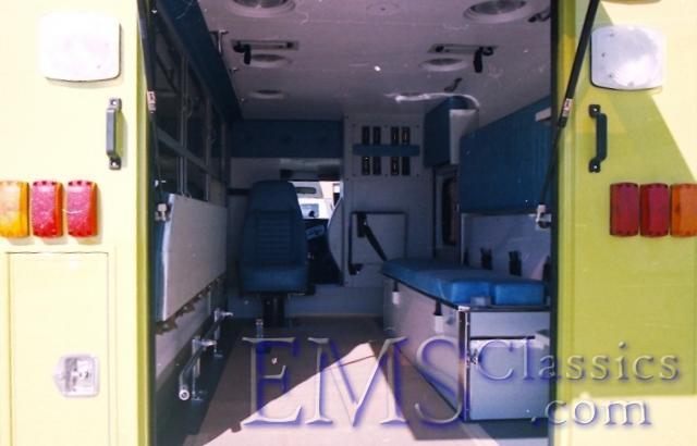 01143S03.jpg