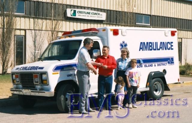 01308S01,1989Ford,BowIslandAB.jpg