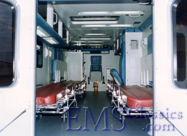 01437MPV03.jpg