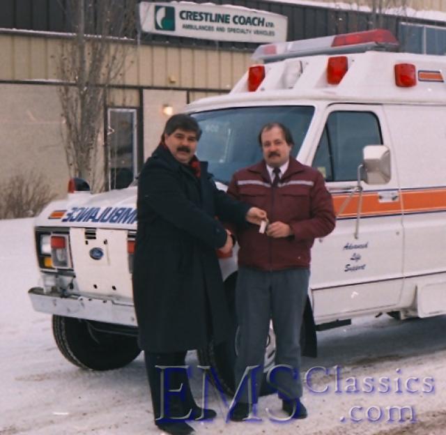 01454A01,1990Ford,Wald,AssiniboiaSK.jpg