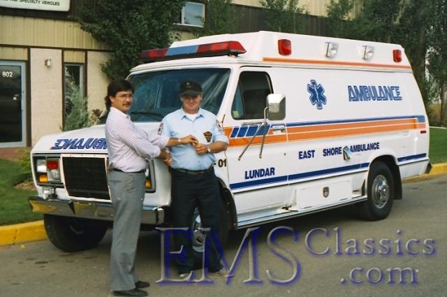 01538A01,1990Ford,LundarMB.jpg