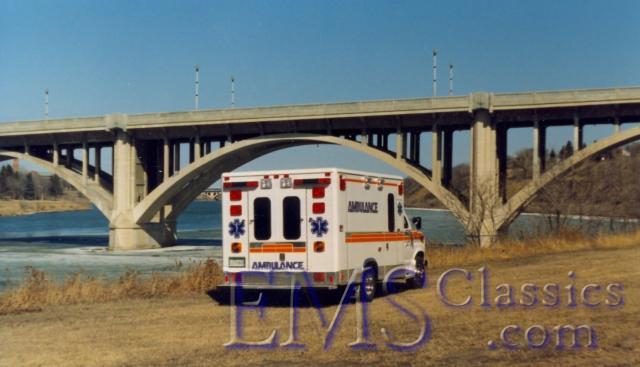 01568MA04.jpg