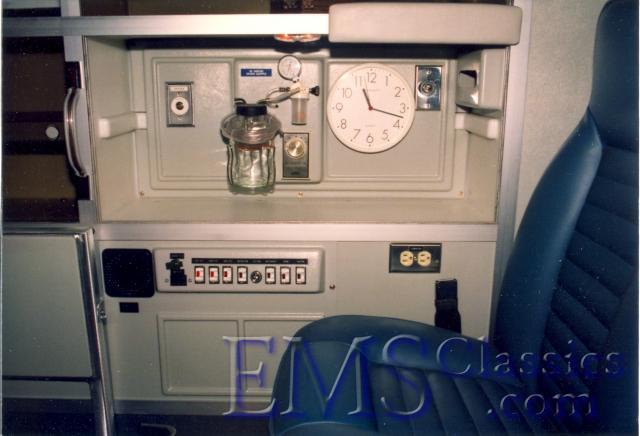 01637S04.jpg