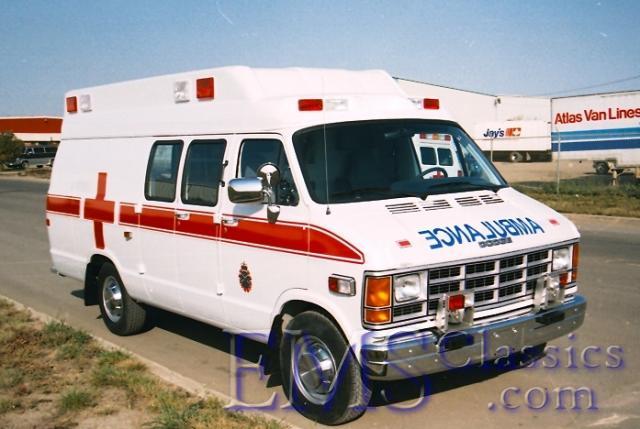 01871A1992Dodge,DepartmentofNationalDefence,ValcartierQC.jpg