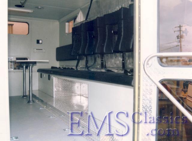 01893ESM07.jpg