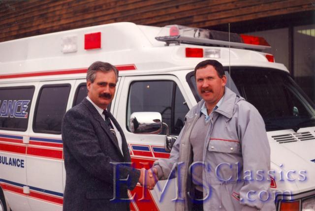 01900A011993Dodge,AmbucraftsoldtoVermillionAB.jpg
