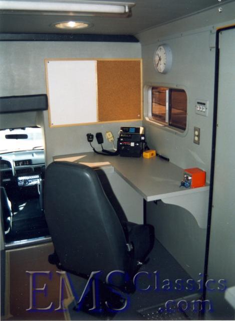 01956ESM07.jpg