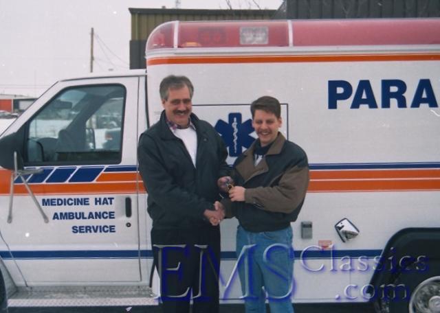 02223NE011994Ford,MedicineHatAB.jpg