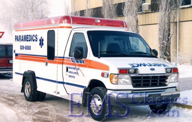 02223NE021994Ford,MedicineHatAB.jpg