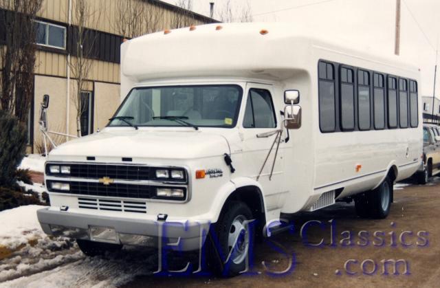 02315B011995EldoradoNationalGM,FoyerNotreDame,MB.jpg