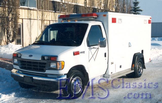 02317RM011995Ford,CalgaryRegionalHealth,CalgaryAB.jpg