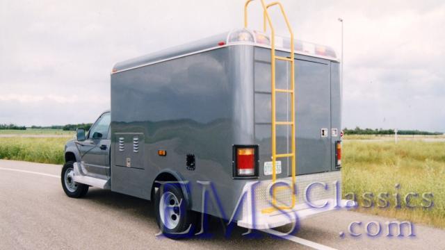 02401O02.jpg