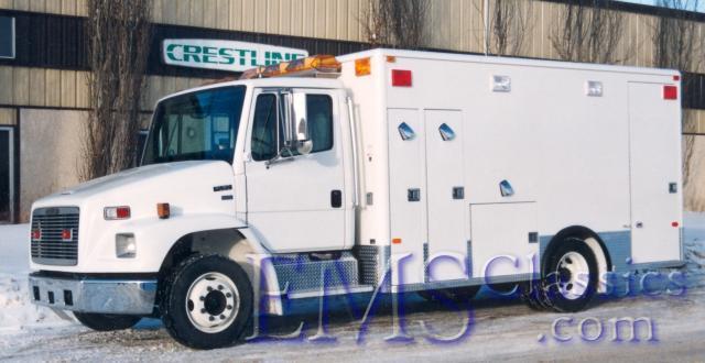02481MA011996Freightliner,Cuba.jpg