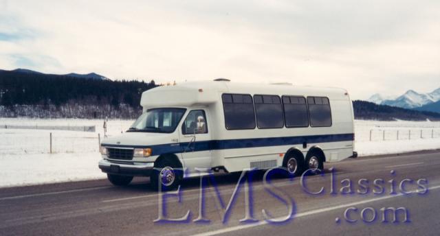 02491B011996ChampionFord,CocoTours,BanffAB.jpg
