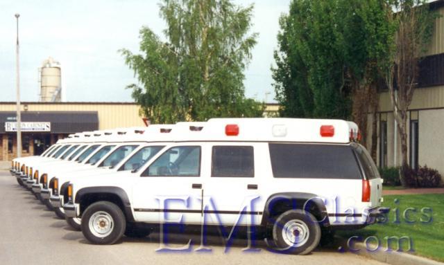 02747SUB01to02756SUB1997GMSuburban4X4,BogotaColombia.jpg