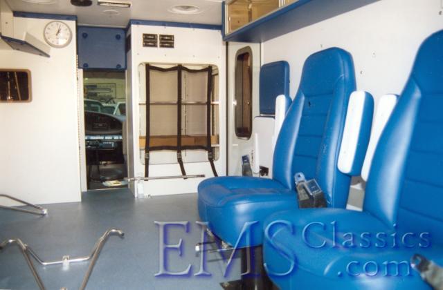 03191MA021998Ford,CalgaryRegionalHealth,CalgaryAB.jpg