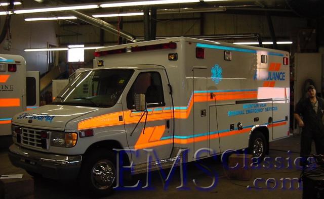 03644MA012001Ford,OldsAB.JPG
