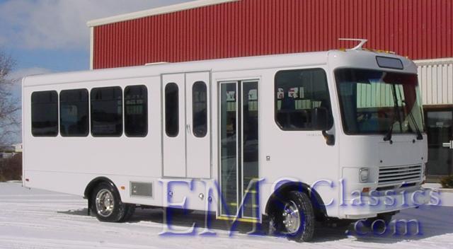 04313B012001GoshenFreightliner,DarrylShaw,EdmontonAB.JPG
