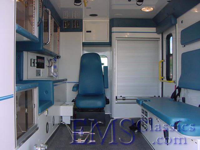 05033C03.JPG