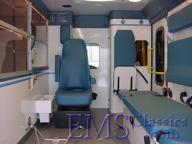 05082FM06.JPG