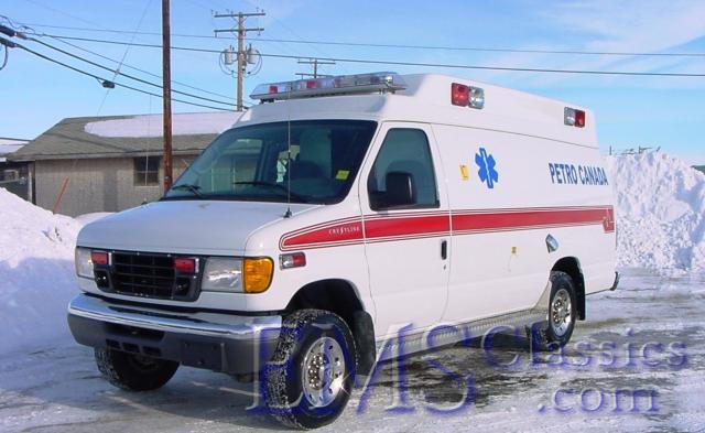 05233A012004Ford4X4,PetroCanada,FortMcKayAB.JPG