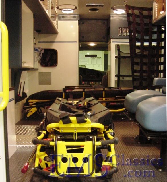 05482MA03secondsideloadingcot.JPG