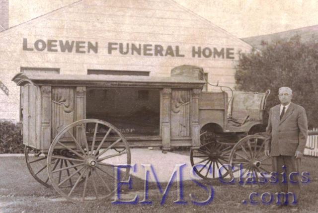 1910sLoewenFH,Steinbach,phMennoniteMuseum.jpg