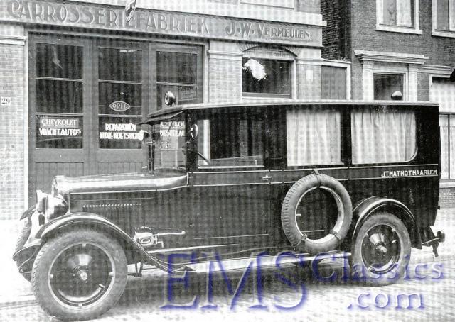 1923Chevrolet,HaarlemNetherlands,photoDeAmbulance2000nr8.jpg