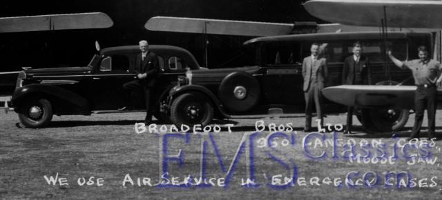 1928SilverKnightstown,1935Olds,ArtBroadfoot.jpg