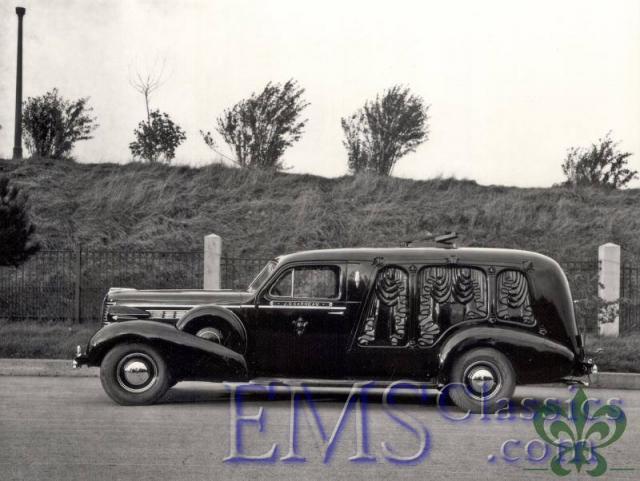 1938Buick,J.D.Garneau,CapdelaMadeleine.jpg