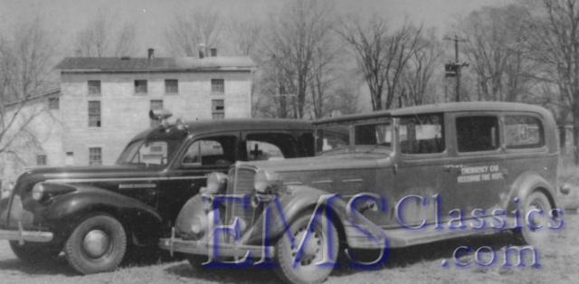 1939MillerBuick,1934MillerNash,WeedsportNY,photoWaltMcCallcomp.jpg