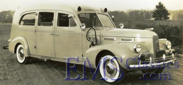 1940SilverKnightstownLaSalle,photoDrRogerWhite.jpg