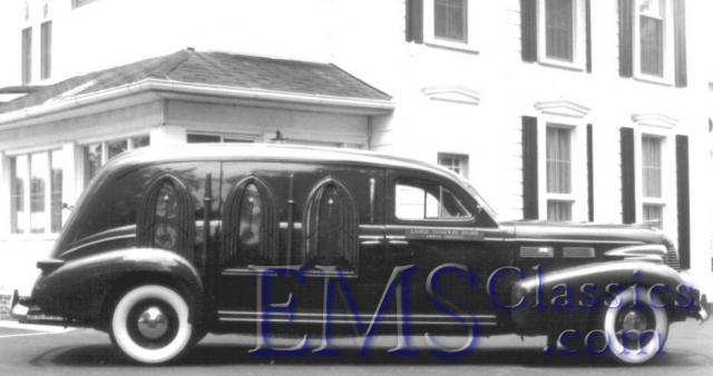 1940SuperiorCadillac,LairdFH,AmboyIN,photoWaltMcCall.jpg