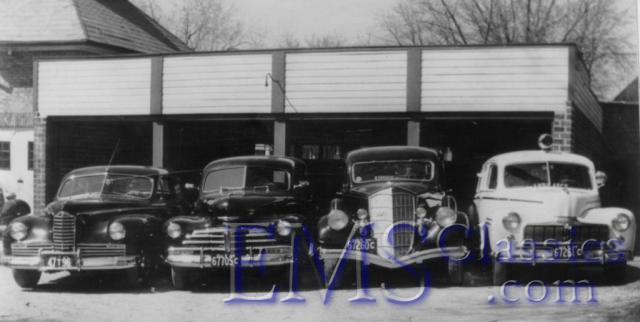 1941Packard,47Chev,34HenneyPierceArrow,46Merc,CampbellFH,ChathamON,photoWaltMcCall.jpg