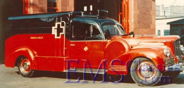 1942HenneyPackard01,CivilianDefence,ChicagoIL,photoDrRogerWhite.jpg