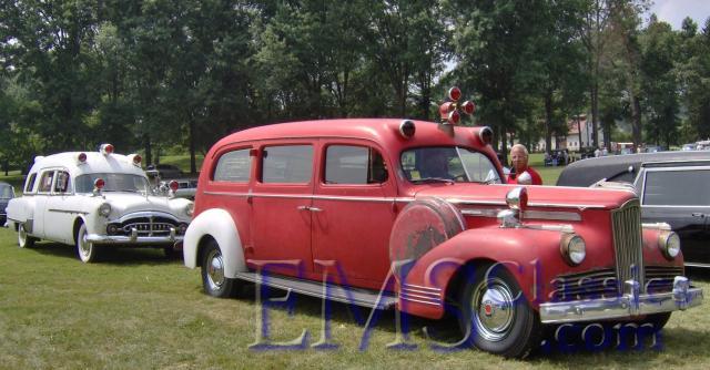 1942R1952HenneyPackard,photoGreggMerksamer.JPG