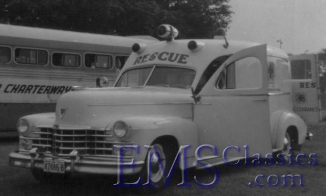 1947Cadillacwith1938Knightstownbody02photoWaltMcCall.jpg