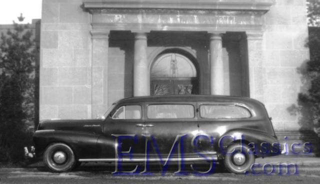1947JLittlePontiac01,IngersollONMausoleum,photoWaltMcCall.jpg