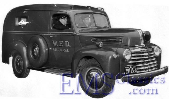 1947Mercury01,WindsorON,photoWaltMcCallcomp.jpg