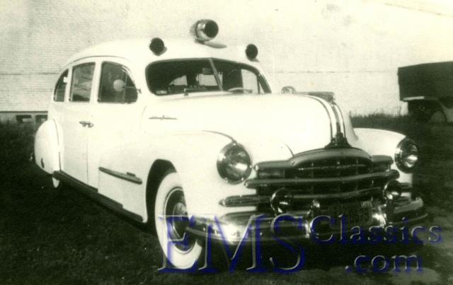 1948SuperiorPontiac01,photoDrRogerWhite.jpg